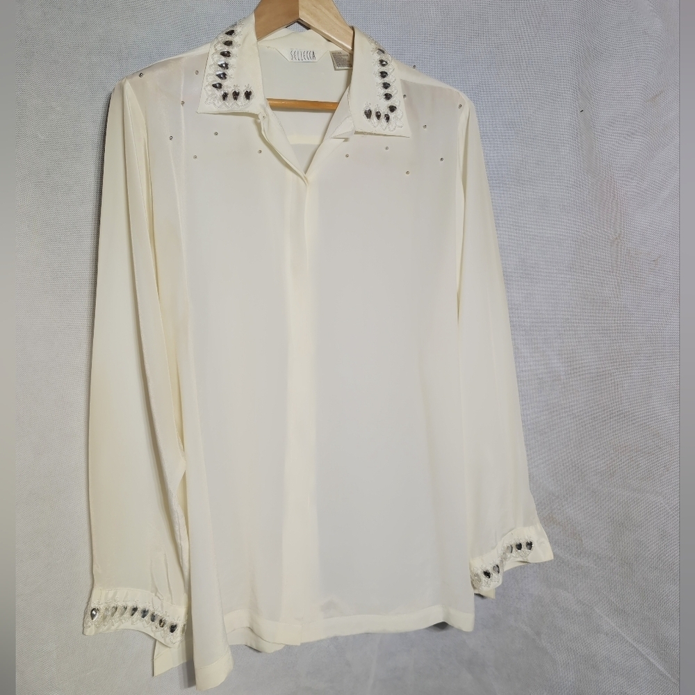 Vintage Sellecca Teardrop Rhinestone Sz 16 Cream Blouse with Embellished Collar